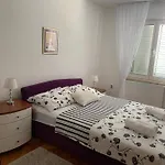Tina Apartmán